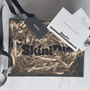 BLACK GIFT BOX - Personalised with name & note