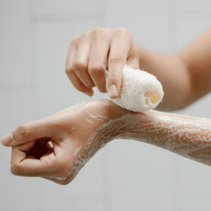 SCARLET'S WAY BODY WASH - Inspired by Red Door, Elizabeth Arden